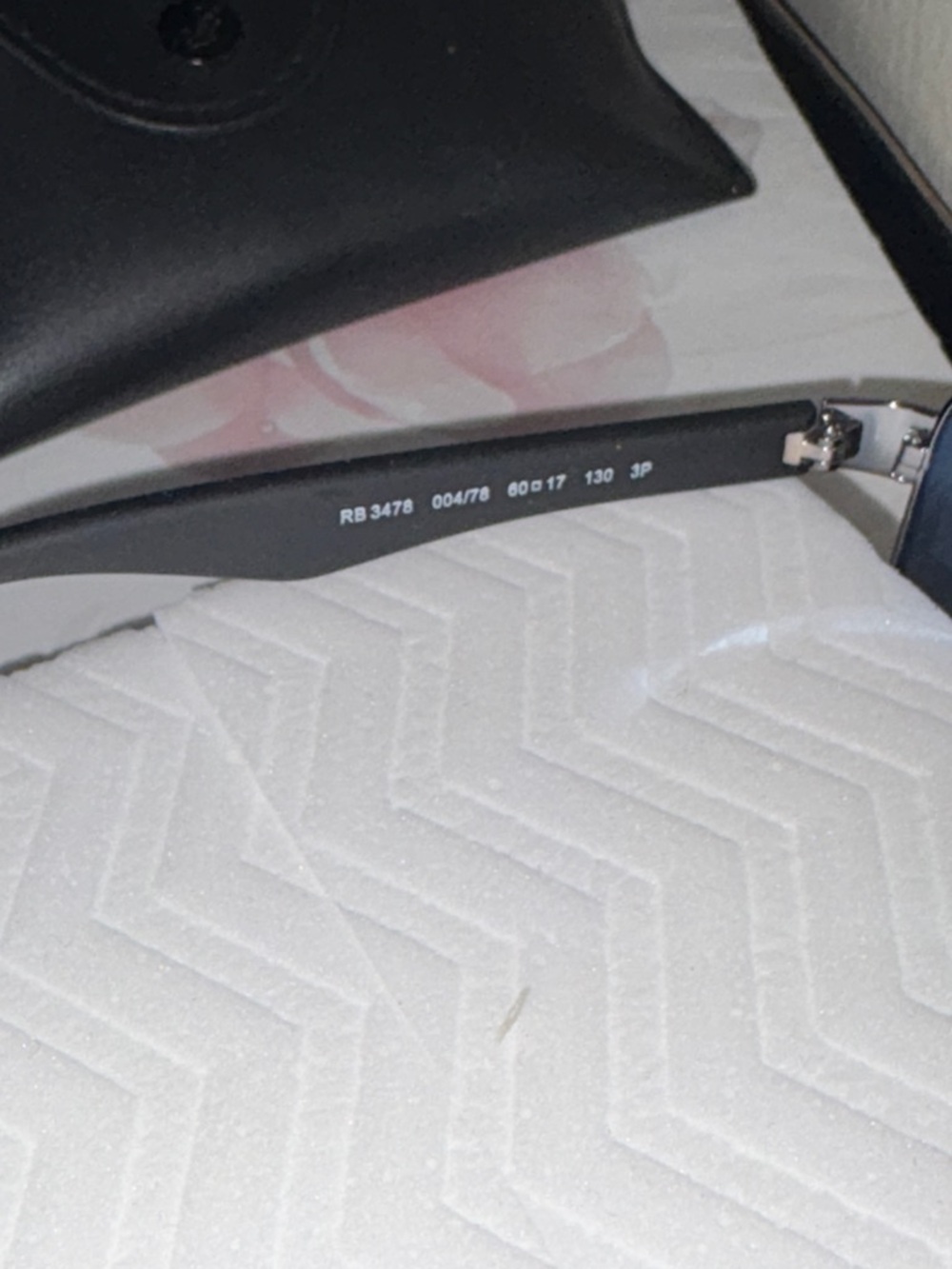 Ray-Ban Black Frame Sunglasses with Silver Temples - Picture 6 of 6